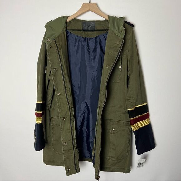 Blank NYC Women’s Military Contrast Cuff Zip Hooded Jacket - Picture 9 of 15